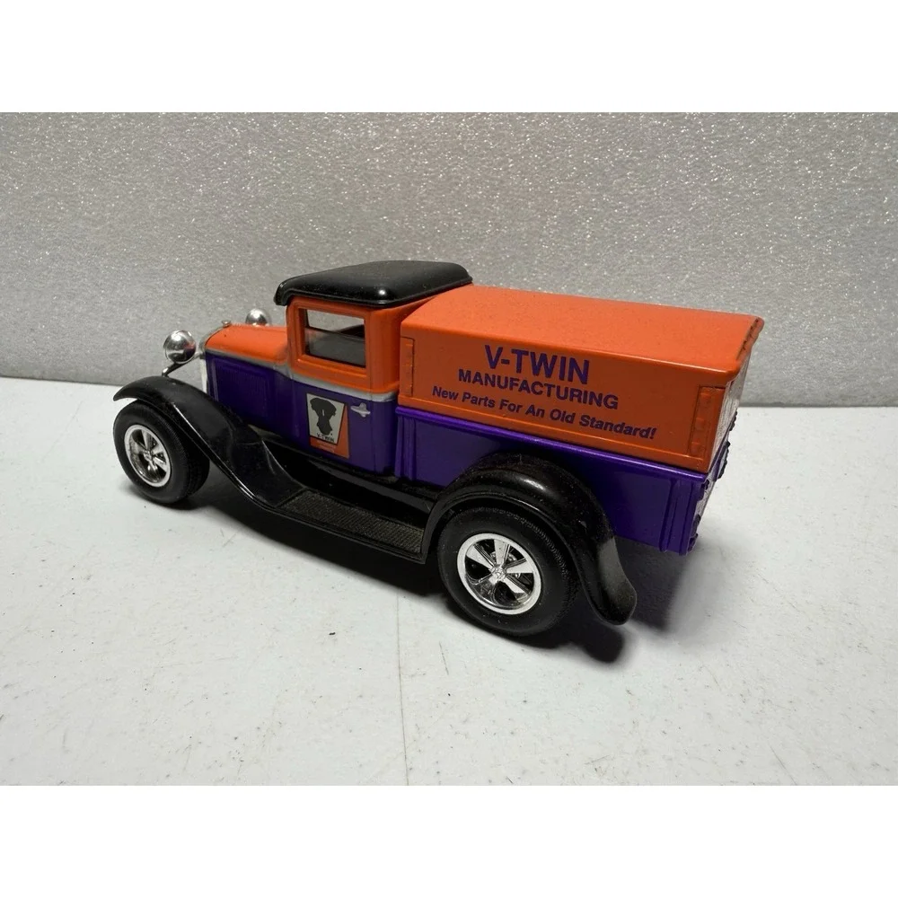 Liberty Classics Tedd Cycle V-Twin Mfg. Ford Model‎ A delivery truck coin bank